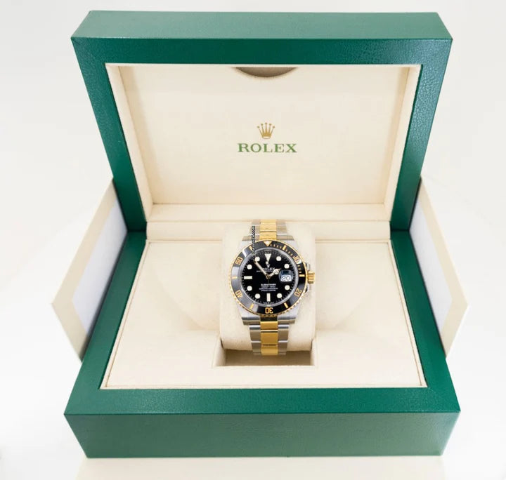 Rolex Submariner Date 18K Yellow GoldSteel Black Dial 116613